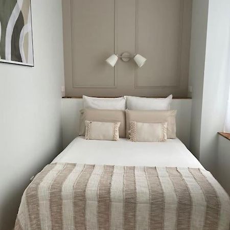 Joli Appartement Avec Parking - Proche Centre Ville Chartres Kültér fotó